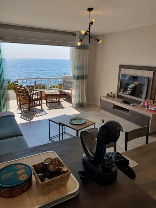 Front Mer - Sublime Appartement Moderne Et Confortable 埃斯特波纳 外观 照片
